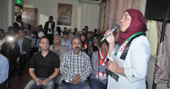 مشاركة فلسطين تجذب أنظار ضيوف مهرجان طيبة الدولى للفنون بأسوان