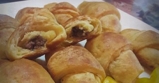 طريقة عمل الكرواسون الفرنسى
