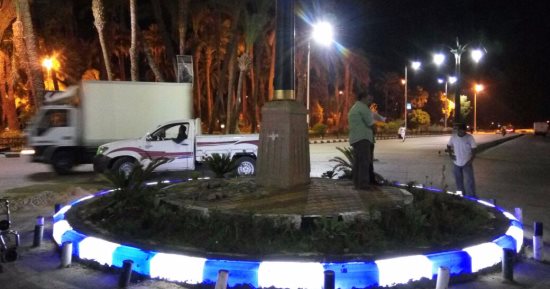 شاهد.. شوارع وميادين الأقصر "بتنور بالليل" لاستقبال السياح بالموسم الجديد