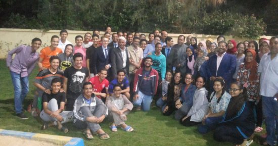 محافظ الأقصر يلتقى طلاب المدرسة الثانوية للمتفوقين بطيبة
