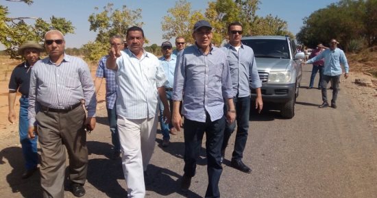 وزير الزراعة يتفقد المحطات البحثية فى توشكى.. ويؤكد دورها فى التنمية الزراعية