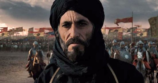الفنان غسان مسعود: السينما المصرية مركز الفن.. وأتمنى تقديم عمل عن المتنبى   