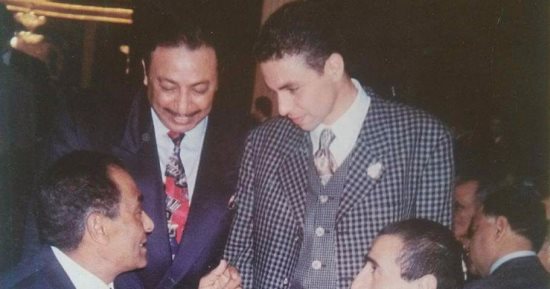 شاهد.. حوار الإمبراطور حازم إمام مع المشير طنطاوى فى إحدى المناسبات