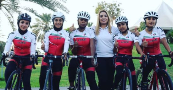 حادث غريب لمنتخب الدراجات الإماراتى للسيدات