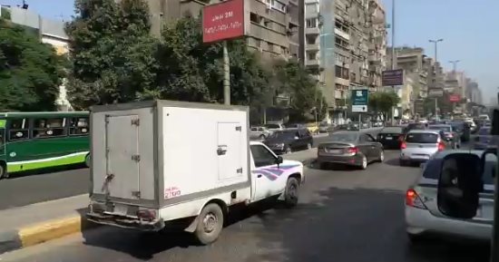 النشرة المرورية.. كثافات متحركة فى ميادين القاهرة والجيزة