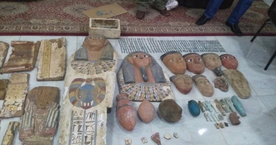 ننشر فيديو ضبط 464 قطعةآثار فرعونية نادرة بالفيوم قبل تهريبها