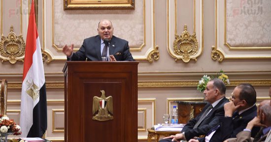 "دفاع البرلمان" تناقش موازنة "الداخلية" و"حقوق الإنسان"