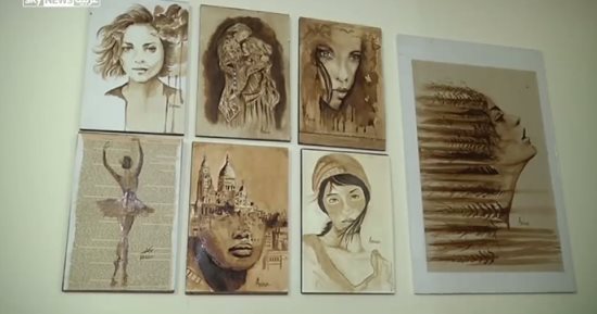 بالفيديو.. الشاطر يرسم بفنجان قهوة.. فنان عراقى يبدع باستخدام البن