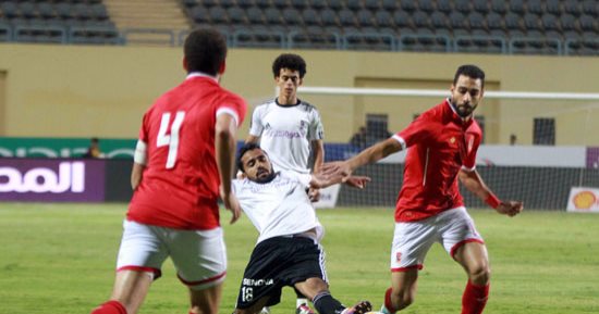الاهلى ضد الداخلية فى مباراة الزحف للقمة 