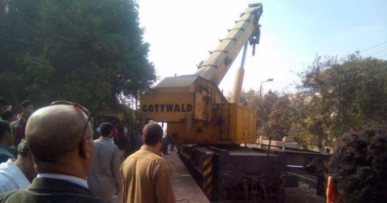 بالصور.. رفع آثار حادث قطار شبين القناطر بالكامل وعودة الحركة لطبيعتها