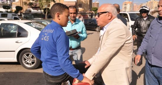 بالصور .. محافظ بورسعيد : إقامة سوق نموذجى ببورفؤاد