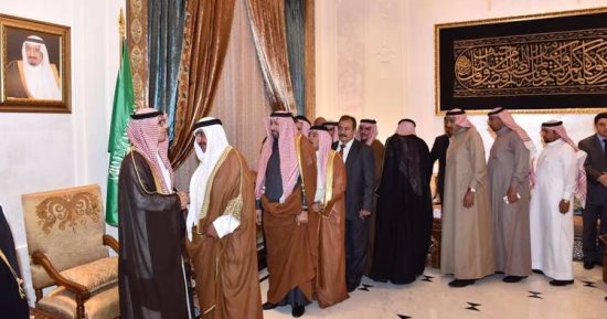 وجهاء من العشائر اللبنانية يزورون السفارة السعودية ببيروت