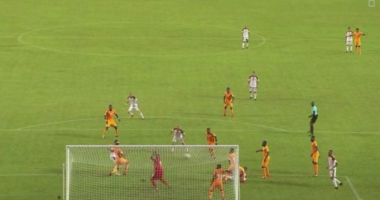شاهد.. 45 دقيقة تفصل المغرب عن المونديال بثنائية فى كوت ديفوار