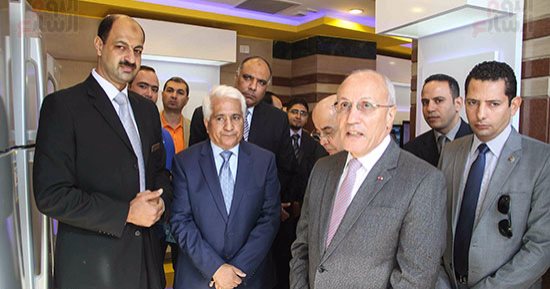 صور.. العصار يعلن: نستهدف الوصول لمنتج محلى مصرى 100٪‏