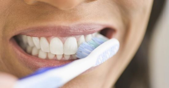 5 نصائح طبية لتنظيف أسنانك بشكل صحيح