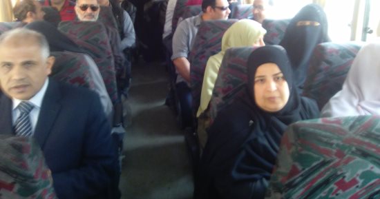 صور.. "تعليم كفر الشيخ" توفر أتوبيسا لنقل المعلمين المنتدبين 