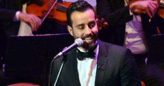 سعد رمضان قبل مشاركته فى الموسيقى العربية: عبد الحليم حافظ قدوتى فى الغناء