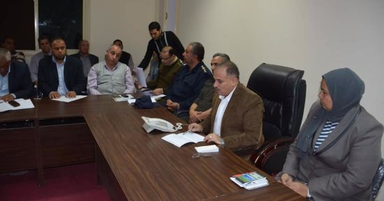 سكرتير عام الوادى الجديد يناقش آخر الاستعدادات لمواجهة الكوارث والأزمات