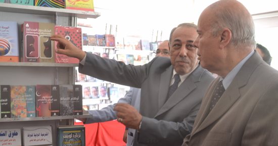  صور... افتتاح معرض للكتاب بأكاديمية الشروق