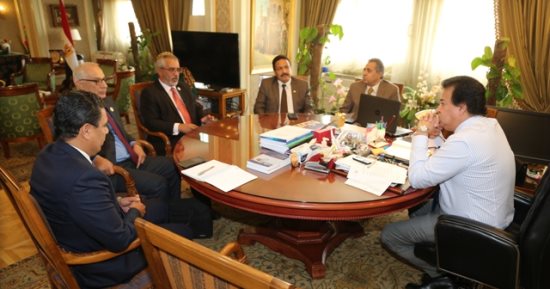 وزير التعليم العالى يستقبل رئيس الجامعة الليبية الدولية لبحث التعاون المشترك
