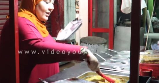 فيديو.."شكولولو" أول عربية أكل صينى فى مصر بمجهود ريهام وتشجيع زوجها
