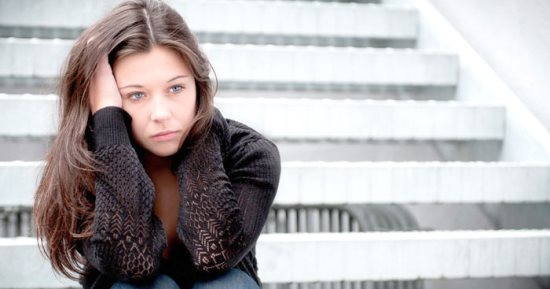 مش كله حاجة أسفة.. 8 أشياء لا يجب أن تعتذرى عنها أهمها.. ماضيك 