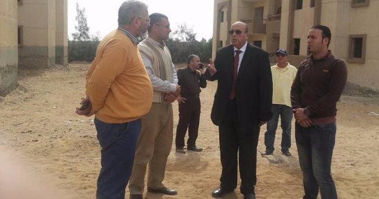 وكيل إسكان المنوفية يتفقد 34 عمارة فى مشروع الإسكان الاجتماعى فى الأخماس