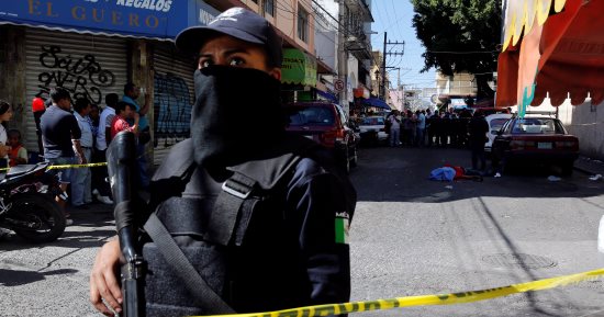 صور.. مقتل شخص فى حادث إطلاق نار بالمكسيك