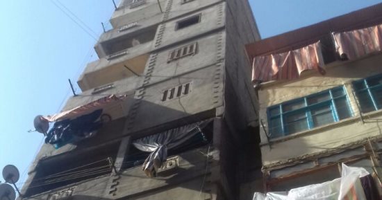 تنفيذ قرارات إزالة لـ3 عقارات مخالفة بحى غرب الإسكندرية