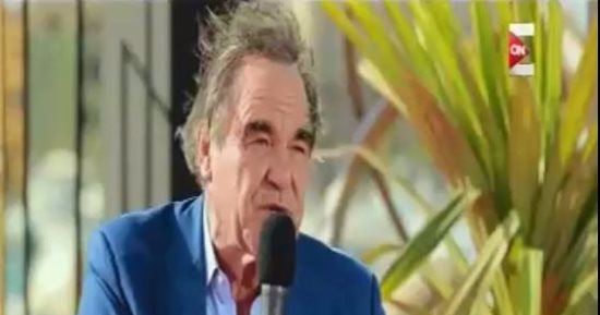 أوليفر ستون لـ"ON E": سر نجاح حوارى مع بوتين هو عدم وجود شروط