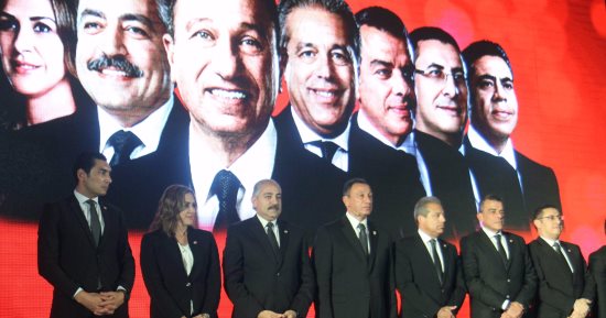 الأهلى يمنع تسريب أول جلسة للمجلس الجديد بـ"سحب الموبايلات"