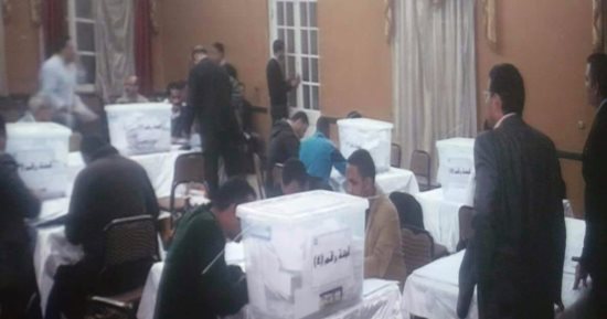 غلق باب التصويت فى انتخابات نادى المنيا وبدء أعمال الفرز