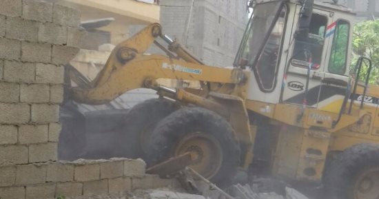 شرطة النقل تسترد 5492 متر مربع من أملاك السكة الحديد بالإسكندرية 