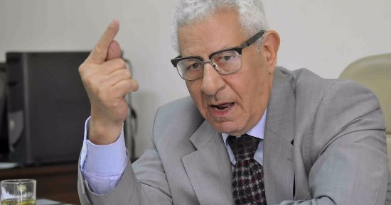 مكرم محمد أحمد:"إخوان" تونس تسير على نفس منهجهم فى مصر قبل 30 يونيو
