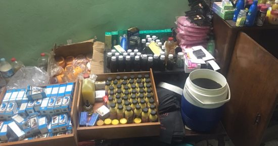 ضبط 960 عبوة مستخضرات تجميل منتهية الصلاحية بالغردقة