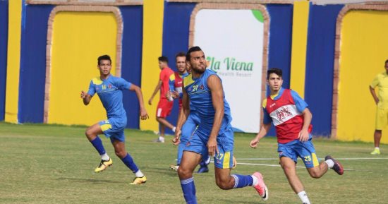 عمر بسام يتغلب على أحزانه وينتظم فى تدريبات الأسيوطى