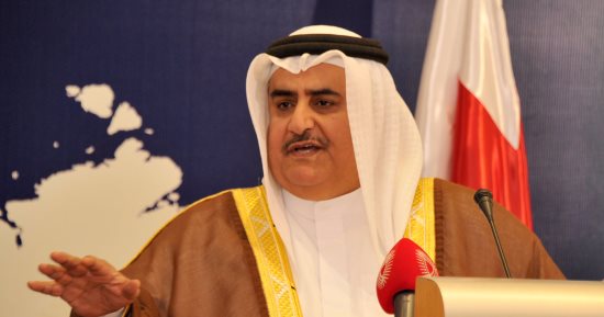 وزير خارجية البحرين: الخلاف مع طهران سياسى.. ولا نتلفظ بالإساءة لشعب إيران