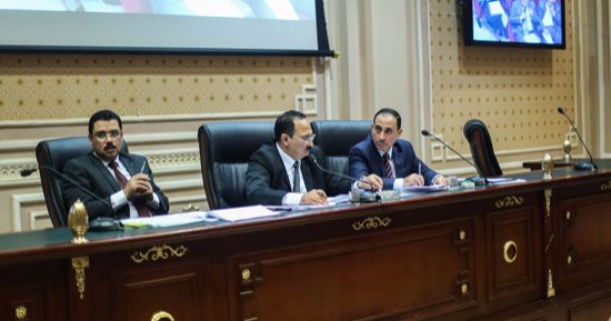 مطالبات برلمانية بإصدار قانون النقل البرى الموحد