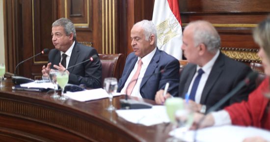 اتحاد الكرة: ليس لنا علاقة بإذاعة مباريات مصر فى المونديال على القنوات الأرضية