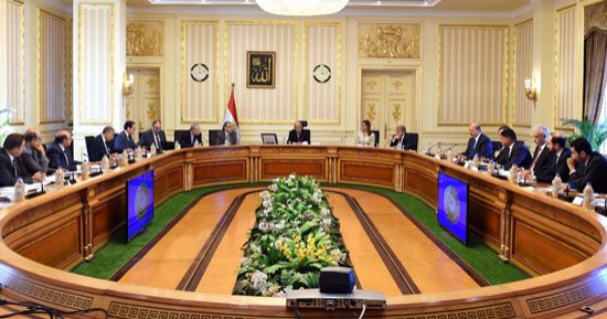 رئيس الوزراء: الدولة تعمل وفق خطة للنهوض بصناعة الحديد والصلب وتطويرها (صور)