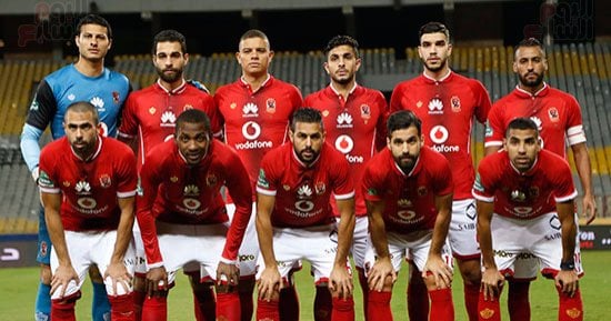 الأهلى يدخل معسكرا مغلقا استعدادا لمواجهة الداخلية