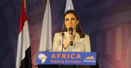 الاستثمار توقع اتفاقية مع الوكالة الفرنسية للتنمية فى مجال النقل