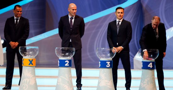 فيديو.. أبرز 5 لقطات من قرعة كأس العالم خلال 88 عاما