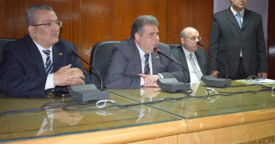 رئيس جامعة بنها يشهد أعمال ورشة عمل الميكنه الطبية