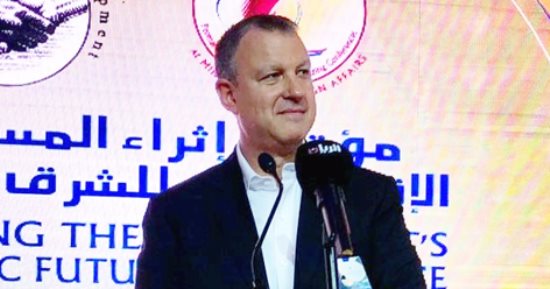 عضو كنيست سابق: التقيت برجال أعمال ومسئولين قطريين فى الدوحة 