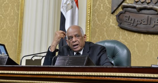 أيمن أبو العلا: كده عندنا زيادتين فى أسعار السجائر.. وعبد العال: مفيش مانع