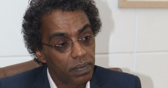تجديد ندب أحمد عواض رئيسا لقصور الثقافة للعام الرابع على التوالى