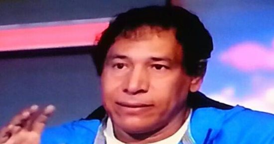 شاهد.. إسلام خليل يهاجم صباحى فى قصيدة بعنوان "حمدين صباحى عايز إيه"