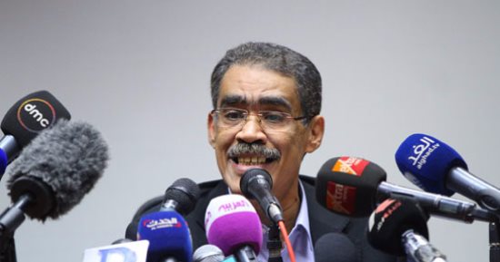 ضياء رشوان للوكالات الأجنبية: لماذا تترددون فى وصف جريمة سيناء بالإرهابية؟ 