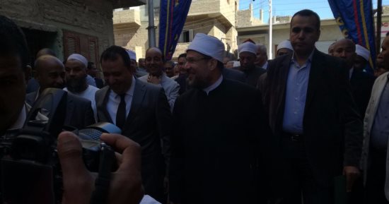 وزير الأوقاف يخطب الجمعة من مسجد الشيخ عبد الباسط عبد الصمد بالأقصر